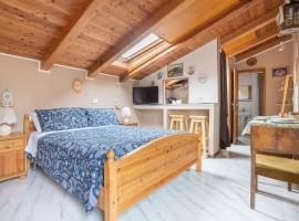 Lo chalet di Giulia - Romantic terrace, hotel in Bologna