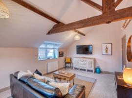 The Station Loft City Centre 1-Bed Apartment, holiday rental in Worcester