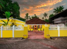 The Mayflower - Heritage Villa, heimagisting í Alleppey