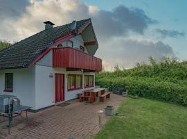 Ferienhaus 100 am See im Bergland, vacation rental in Kirchheim