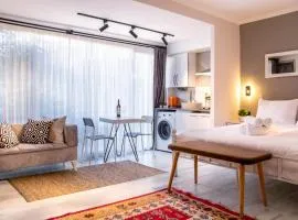 Invigorating Studio Flat near Kordon in Alsancak