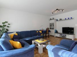 Casa Yolanda Familienwohnung Mireille, apartamento en Fieschertal