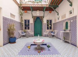 Riad Hôtel Essaouira, hôtel à Marrakech