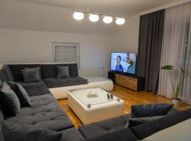 Grand Lux Apartmani Pale, hotel i Pale