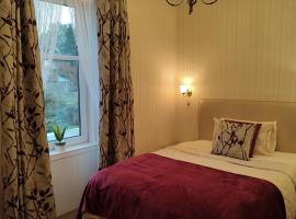 Dunallan Guest House, hotell i Perth