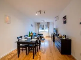 Flexible SelfCheckIns 41 - Zagreb - Luxury - Parking - Loggia - Brand New