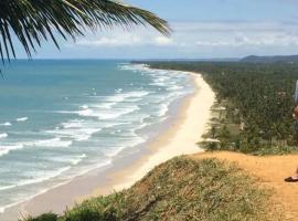 Maravilhosa praia do Sargi - BA, hotel u gradu 'Serra Grande'