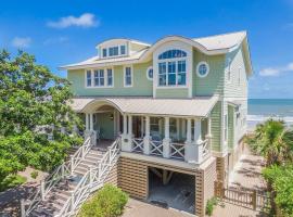 1103 E Arctic - Salty Lady - Beautiful Custom Oceanfront Home - Hot tub, hotel with jacuzzis in Folly Beach