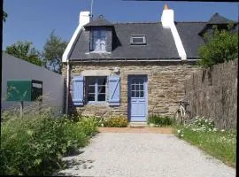 Maison Le Palais, 3 pièces, 3 personnes - FR-1-418-221