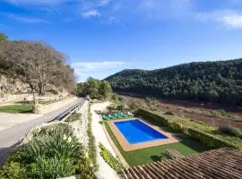 Catalunya Casas Sublime seclusion in Catalonia wine Region!
