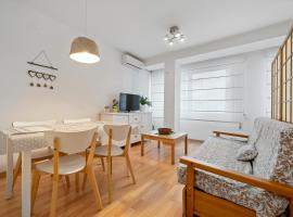 Hauzify I Apartament Torremar, hotel in Torredembarra