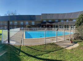 Studio avec piscine aux portes d’Honfleur, вариант жилья у пляжа в городе Онфлёр