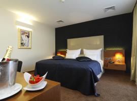 Mikado Hotel, spahotel in Nitra