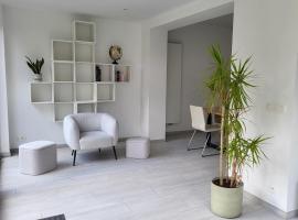 Villa Bed & Garden, holiday home in Brussels