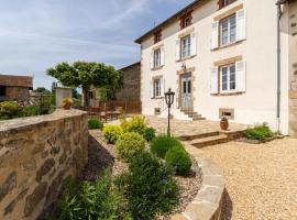 La maison d'eugenie, hotel in Jourgnac