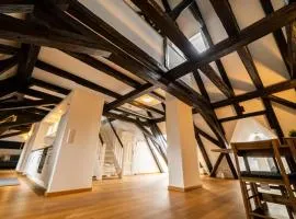 FullHouse - Halle - R17 - 111sqm Loft - 8 Beds for 10 guests