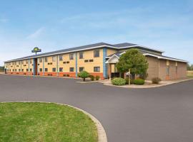 Days Inn by Wyndham Canastota Verona, hotel near Sylvan Beach Amusement Park, Canastota