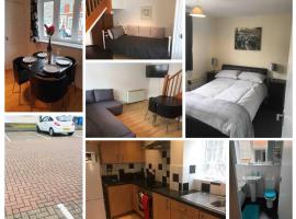 2 Bedroom House For Corporate Stays in Kettering, hotel pogodan za kućne ljubimce u gradu Ketering