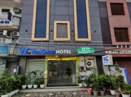 WEST COTTAS HOTEL -- Couples, Family, Corporate Favorite in Heart of Jalandhar, hôtel à Jalandhar