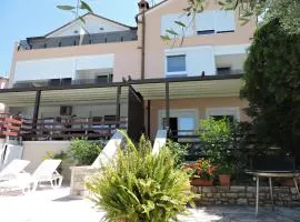 Apartman IV ( 2 + 2 )