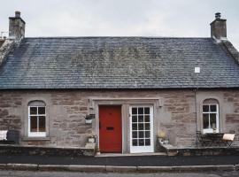 Woodview Cottage, hotel near Glamis Castle, Glamis