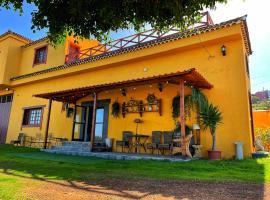 Villa Fort Tenerife, ваканционно жилище в Такоронте