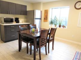 Entire Cozy Basement! Private Entrance! - Fast Wifi!, cottage ở Salt Lake City