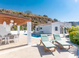 VillaVista mit Meerblick und privatem Pool: Málaga'da bir otel