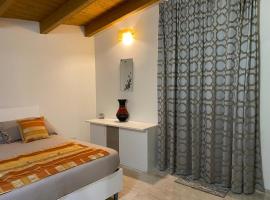 Casa Ghirthalos, hotell i Nuoro