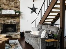 Little Chip Lake Arrowhead Cabin