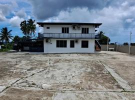 Meadroad homestay Tour&Transfer 1 bedroom, hotel in Suva