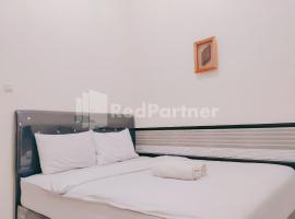 Siliwangi Guest House Syariah Tasikmalaya Mitra RedDoorz，打橫的飯店