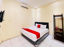 RedDoorz near Alun Alun Sidoarjo – hotel w mieście Sidoarjo