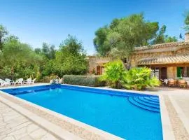 Finca Putxet d'en Robi Sineu by Mallorca Villa Selection