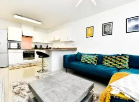 Pass the Keys Sleek 1 Bed Apartment w Parking