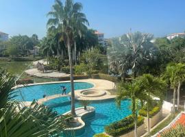 Condominio Campestre Laguna Club Cartagena, hotel v destinaci Los Arrayanes