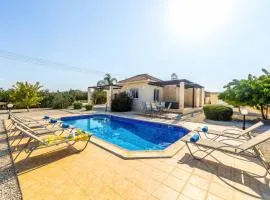Villa Orange Tree