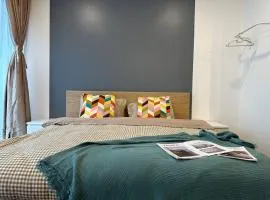 Almas Suites Modern Studio Netflix 100mbps By STAY