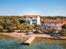 Apartmani Stari ribar, location de vacances à Lovište