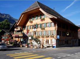 Hotel De Ville, penginapan di Rossinière