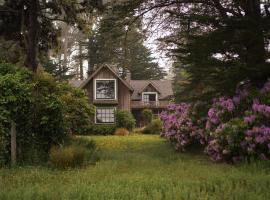SCP Mendocino Inn and Farm, hotel in Little River