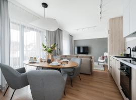 Lake Club Apartments by LoftAffair, апартаменты/квартира в Миколайках