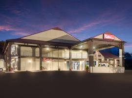 Red Roof Inn Crossville, motel di Crossville