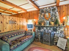 11 Mi to Snow Snake Ski! Lake House with Boat Dock, hotel in Lake