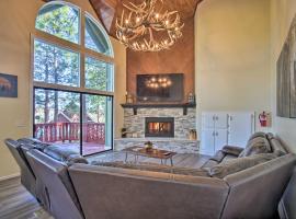 Lake Arrowhead Family Home with Deck!, Hotel in Lake Arrowhead