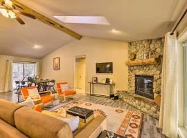 Woodsy Bend Vacation Rental - Pet Friendly!