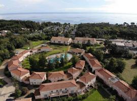 Appartement tout confort 2-4 pers 500 m de la plage avec piscine et wifi, готель у місті Santa-Maria-Poggio