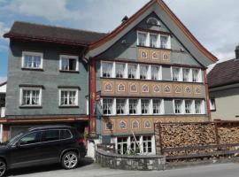 Ferienwohnung Blaues Haus, Übernachtungsmöglichkeit in Appenzell