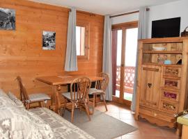 Appartement Pralognan-la-Vanoise, 2 pièces, 4 personnes - FR-1-464-6, hotel in Pralognan-la-Vanoise