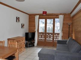 Appartement Bozel, 2 pièces, 4 personnes - FR-1-464-13, feriebolig i Bozel